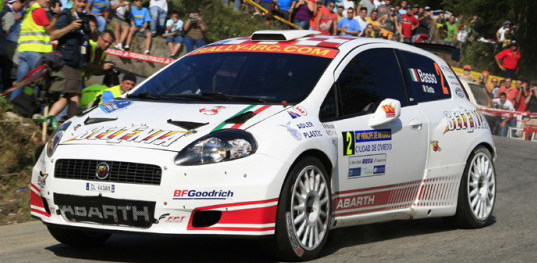 091123_AB_campione01 Abarth Grande Punto S2000 Campione d'Europa Rally 2009